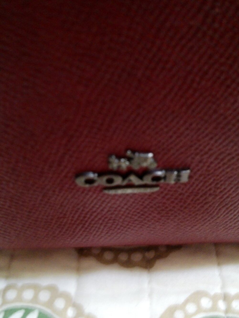 Coach Turnlock Zip  TOTE BAG Red Crossgrain Leather - Picture 2 of 13